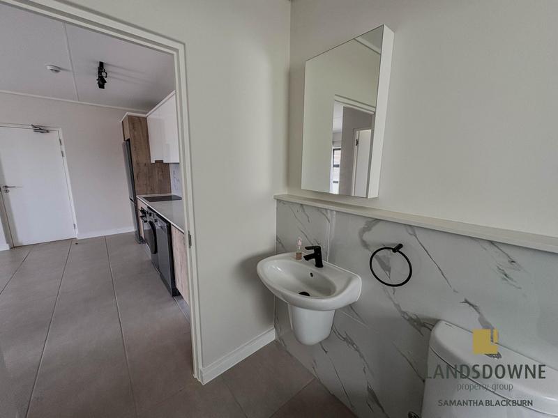 To Let 1 Bedroom Property for Rent in Richwood Western Cape